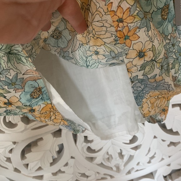 🆕 Magali Pascal Beautiful Floral Puff Sleeve Ruffle Top - Picture 11 of 15